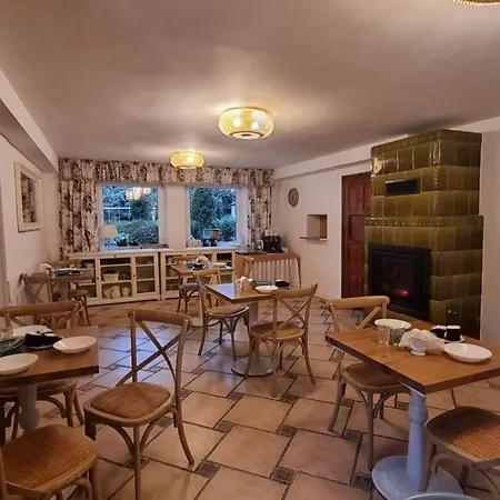 ベッド・アンド・ブレックファスト Marbela 3*